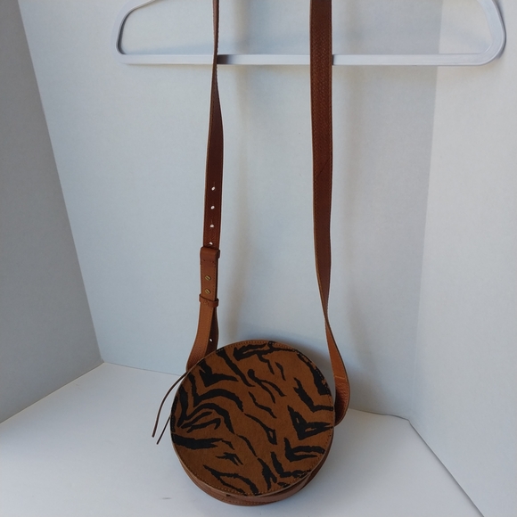 Madewell Tan and Black Zebra Print Crossbody Bag In Calf Hair - Picture 3 of 14